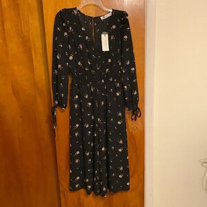 Ali & Jay Los Angeles Women’s Black Flower Print V-Neck Jumpsuit Size Small